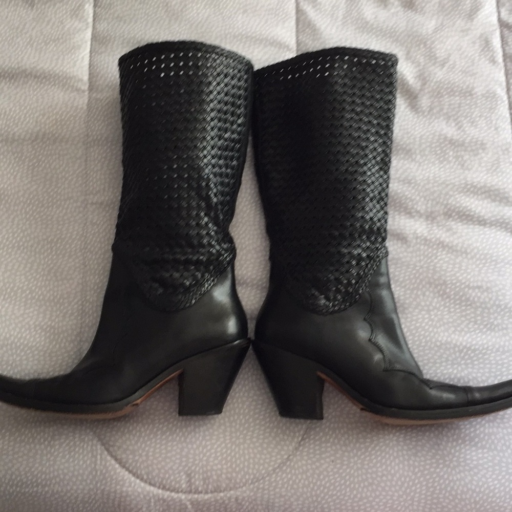 Laundry by Sheli Siegel